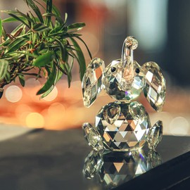 H&D Cut Crystal Elephant Animal Figurine Collection Glass Ornament Table Paperweight