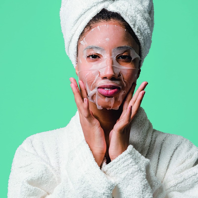 BEAUTYPRO Retinol Anti-Ageing Face Mask with Organic Pine Oil &