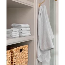 Cozy Earth Nantucket 60% Cotton 40% Viscose from Bamboo Bath Towel - 600 GSM Plush & Fast-Drying with Rice Weave Pattern - 2 Pack 30" x 58" Luxury Bath Towel - Harbor Mist