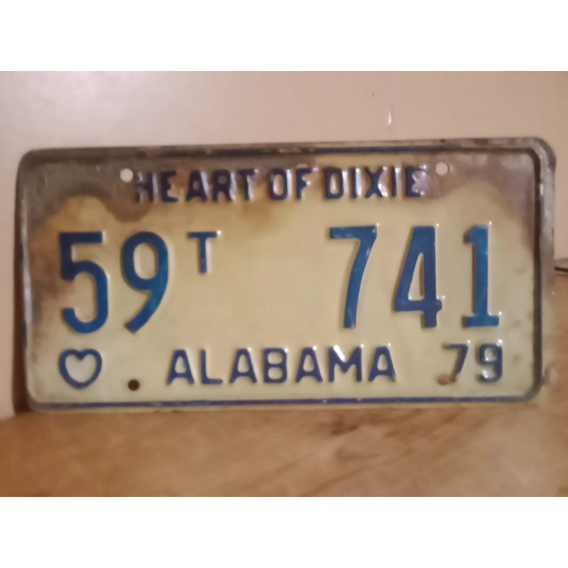 1979 ALABAMA LICENSE PLATE HEART OF DIXIE. VINTAGE AUTO TAG