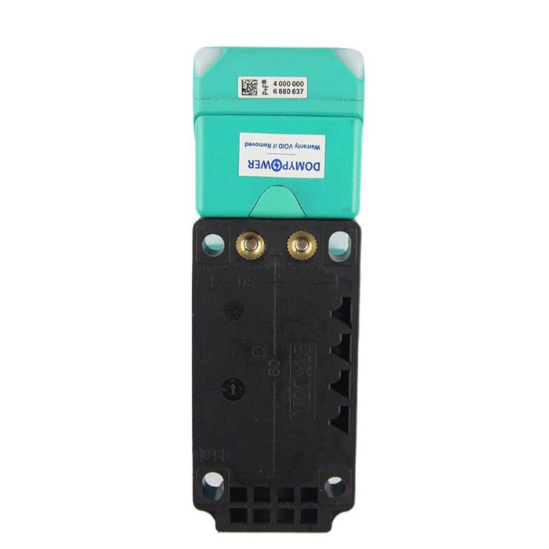 New In Box PEPPERL + FUCHS NBB20-U4-UU Inductive Sensor