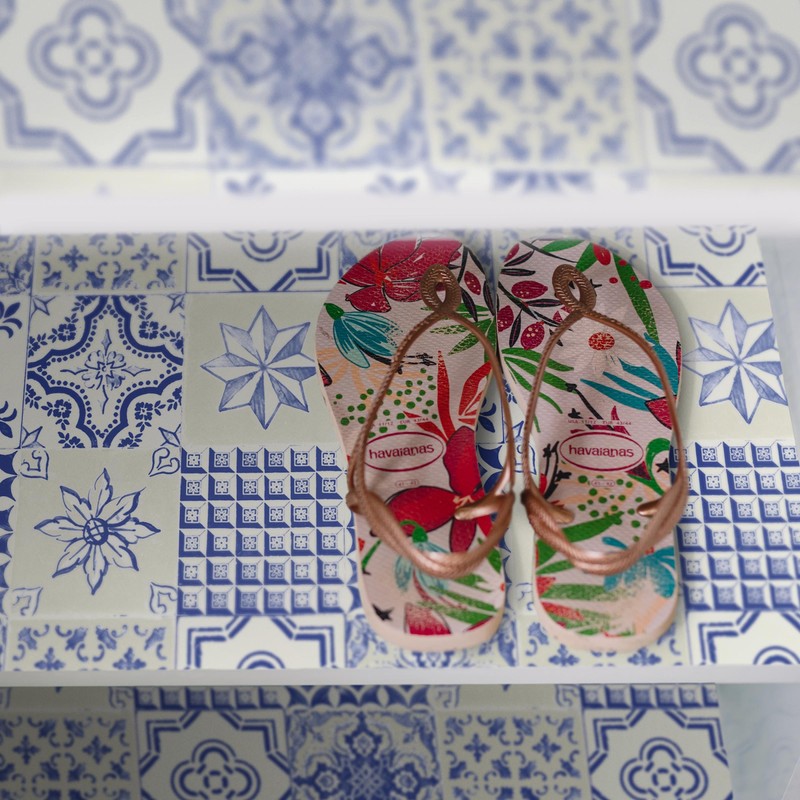 The Master Herbalist NEROLI & YLANG YLANG Portuguese Tile Pattern