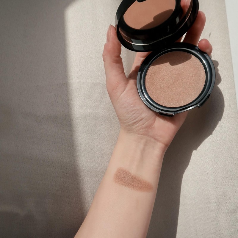 Sandstone Scandinavia Infinite Summer Bronzer | Luxury Face Bronzer with