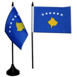 Flaggenfritze Kosovo Table Flag + Free Sticker