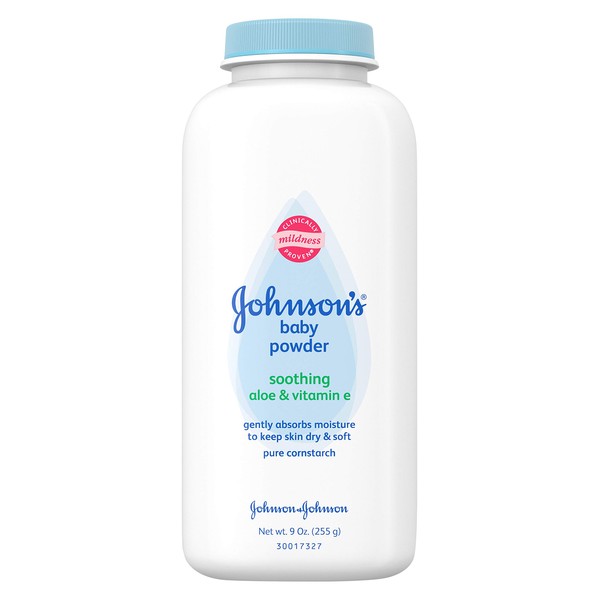 JOHNSON'S Baby Powder, Pure Cornstarch with Soothing Aloe & Vitamin E 9 oz (Pack of 2)