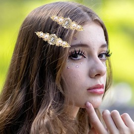 Vintage Pearl Hair Clips for Women Gold Rhinestone Hair Pins for Girls 2Pcs French Crystal Coquette Barrettes for Thin Hair Accessories Trendy Cubic Zirconia Hair Piece Side Hair Clip No Crease