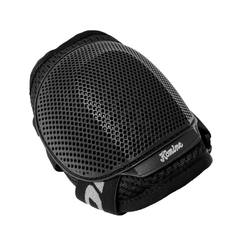 Komine 04-873 SK-873 3D Air Throney Protector Black Free