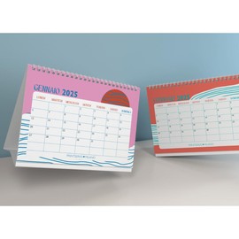 Customizable Table Calendar 2024/2025 – Artistic and Creative Design, Size 215 x 148.5 mm, Ideal for Office, Home and School (Artistic Stimulates Creativita 1)