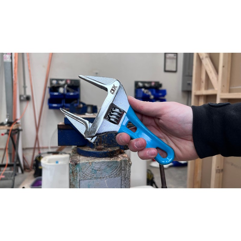 OX Pro Series Adjustable Stubby Wrench Extra Wide Jaw 7”