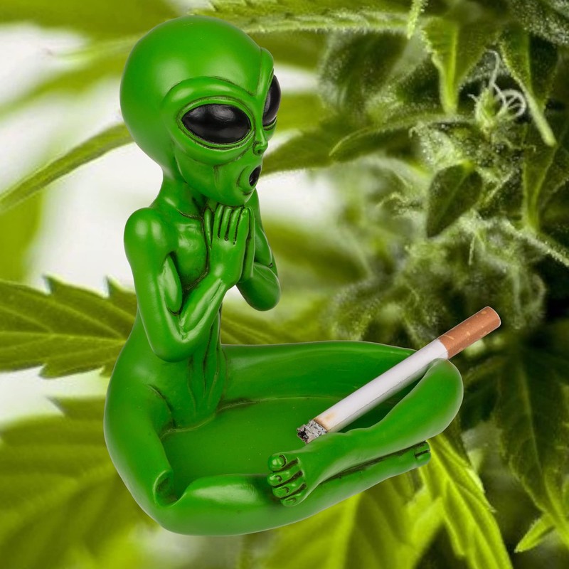 MIK Funshopping Alien Ashtray, Smoking Ashtray (Alien in Yoga Pose)