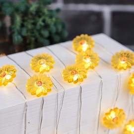 Silverstro 10 ft 30 LEDs Sun Flower Fairy Lights Remote Helianthus Theme Battery & USB Powered String Lights for Home Wedding Birthday Party Christmas Summer Decor