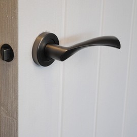 ONYX Design Black Nickel Swivel Door Handle for Interior Doors