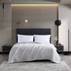 Vera Wang - Queen Blanket, Breathable Cotton Bedding, Medium Weight Home Decor for All Seasons (Chenille Pique Grey, Queen)