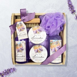 Gloss. Bath Gift Set in Pouch – Les Belles Fleurs – Lavender, Pack of 1
