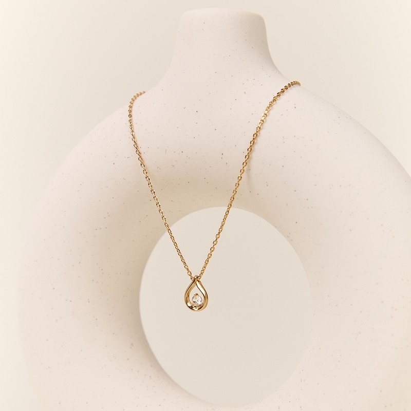 [Exclusive] Gold & Deer 14KGP Tear Drop Cubic Necklace White