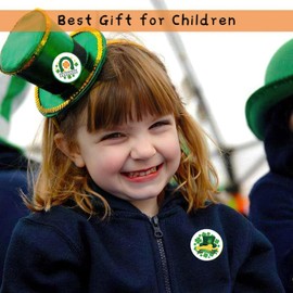 St. Patrick's Day Stickers,500 Pcs Cute Holida Vinyl Stickers for Water Bottles Scrapbooking Crafts Green St. Paddy Stickers Self Adhesive Stickers St.Patrick’s Day Stickers for Teens Aduts