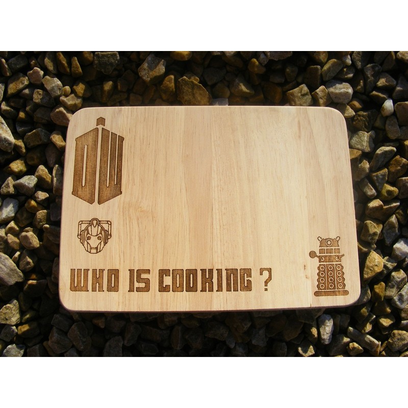 Doctor Who Dr Dalek Wood Chopping Cheese Board Gift Present