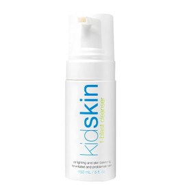 Kidskin T-Blast Facial Cleanser, Gentle Face Wash with Tea Tree Oil, Spot Skin Care for Kids and Teens, Non-Drying Natural Cleanser for Oily or Dry, Acne-Prone Skin, 150 ml 5.0 fl oz.