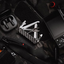 Fox Knives Vulpis FX-VP130-SF5 CF Slipjoint EDC Pocket Knife 5-in-1 Multitool - 2.17in Blade, Hacksaw, Bottle Opener, Can Opener, Scissors, Flat Head Screwdriver - Every Day Carry (Carbon Fiber)