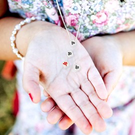 HOODANCOS 100pcs Mahjong Tile Beads Clay Loose Spacer Beads Bracelets Necklace Earring Beads for Jewelry Making Supplies