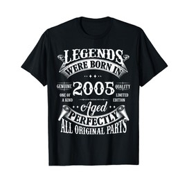 18th Birthday Vintage Tee Legends Born In 2005 18 Years Old T-Shirt