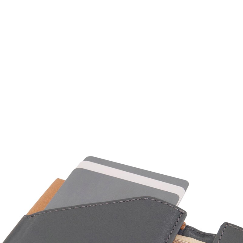 ROIK Small Men's Wallet - Leather Slim Wallet Without Coin