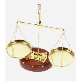 IBA Indianbeautifulart Apothecary Scale Vintage Collectible Brass Weight Scale Home Decor Antique Weight Balancing Scale Taraju