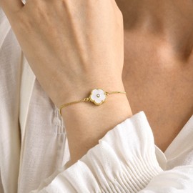 Five-Leaf Clover Link Bracelet for Women, Gold Flower Lucky 5 Leaf Zircon Link Chain Bracelet Birthday Valentine Christmas Jewelry Gifts Trendy for Mother Daughter Girlfriend Sister BBF