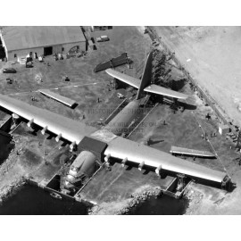 SPRUCE GOOSE H-4 HERCULES FLYING BOAT HOWARD HUGHES CONSTRUCTION 11X14 PHOTO