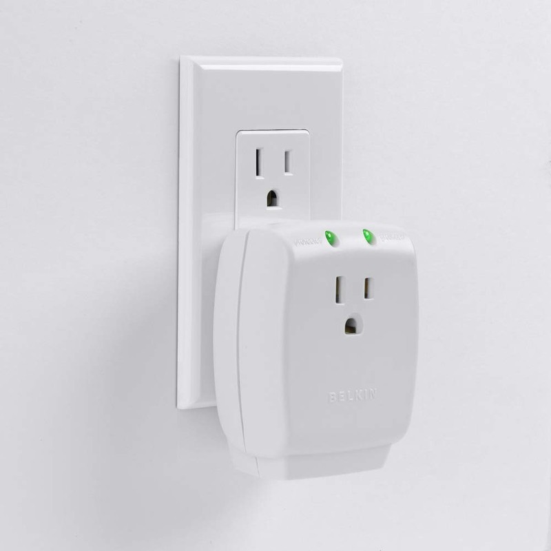 Belkin 1-Outlet Home Series SurgeCube - Grounded Outlet Portable Wall