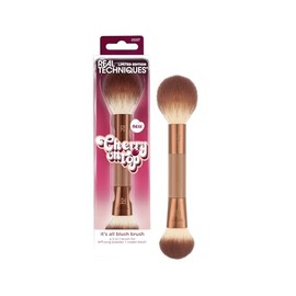 Real Techniques Cherry On Top It's All Blush Brush - Brocha para rubor, brocha de maquillaje de doble punta y multiusos para polvo, rubor líquido y cr