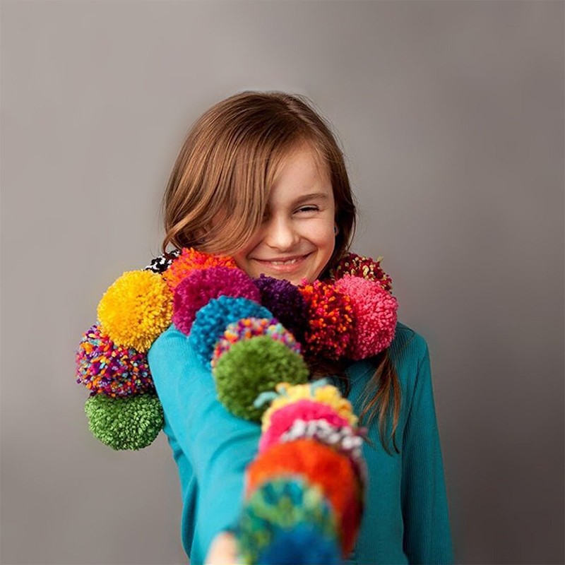 Gearmax Pompom Maker 4 Sizes Pompom Maker for Kids Knitting