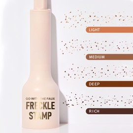 Melemando Freckles Stamp Pen, Pressed Natural-Looking Fake Freckle Pen, Waterproof Long Lasting Quick Dry Matte Finish Fake Freckles Stamp（03 Dark）