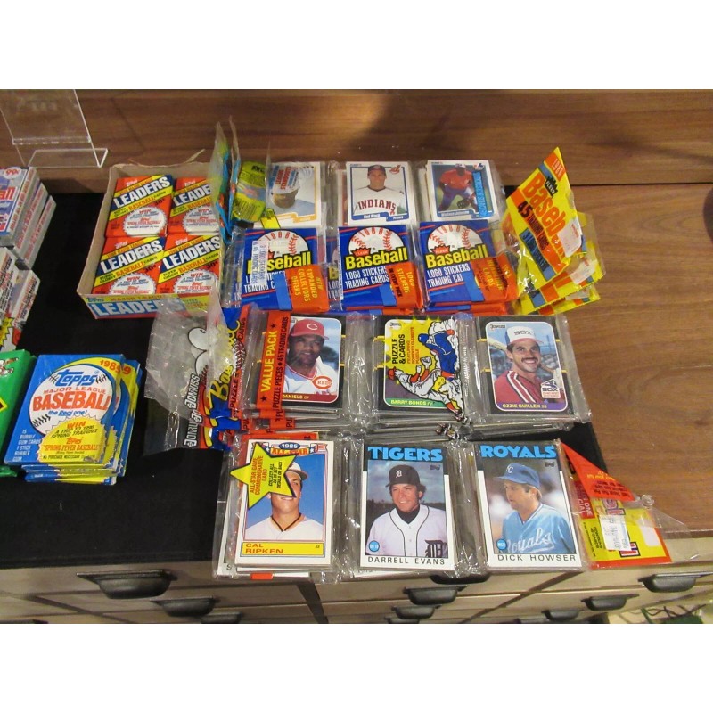 HUGE Lot of 300 Unopened Old Vintage Baseball Cards in