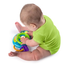 ブライトスターツ Bright Starts ライツ&ラーフズ・ドライバー 3ヶ月 ハンドル型 音がなる 光る 知育玩具 11283