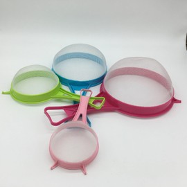 LYSAIMG 4Pcs Mesh Strainer Colander Set,4 Pcs Foldable Funnel for Kitchen,Suitable for Food Soy Milk Flour Sieve Long Handle Sieve Strainer Fine Strainer Tea Filter