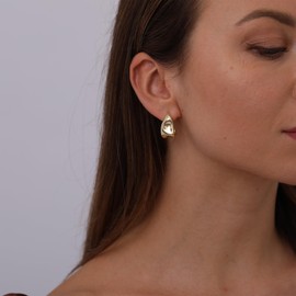 SCTHCS Trendy Double Hoop Earrings 14K Gold Plated Simple Earrings for Women Dainty Small Double Tiny Twist Pearl Gold Huggie Hoop Earrings Minimalist Earrings for Women