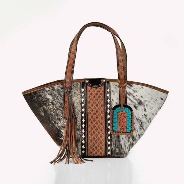 Berlla Renelli Handcrafted Leather Shoulder Tote Bag - Western Style