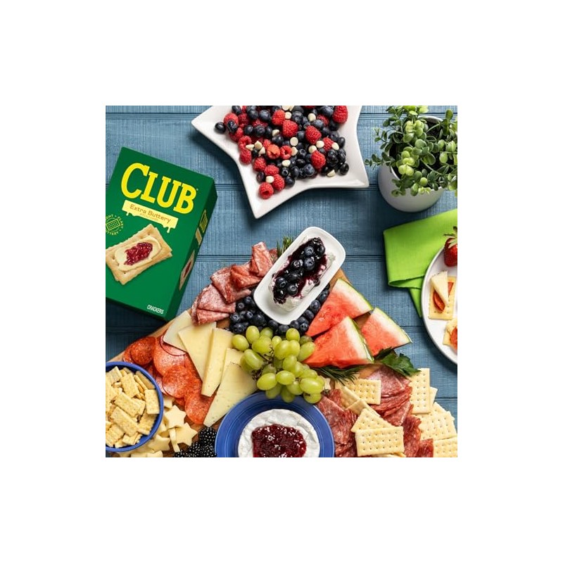 Club Crackers, Lunch Snacks, Snack Crackers, Extra Buttery, 13.7oz Box