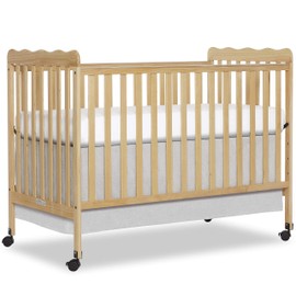Dream On Me Carson Classic 3-in-1 Convertible Crib in Natural, Greenguard Gold Certified