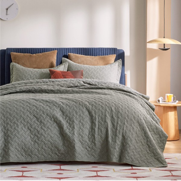 Bedsure Summer Quilt Set Queen Size Grey - Full Lightweight Bedspread - Soft Bed Coverlet (Includes 1 Quilt, 2 Shams)