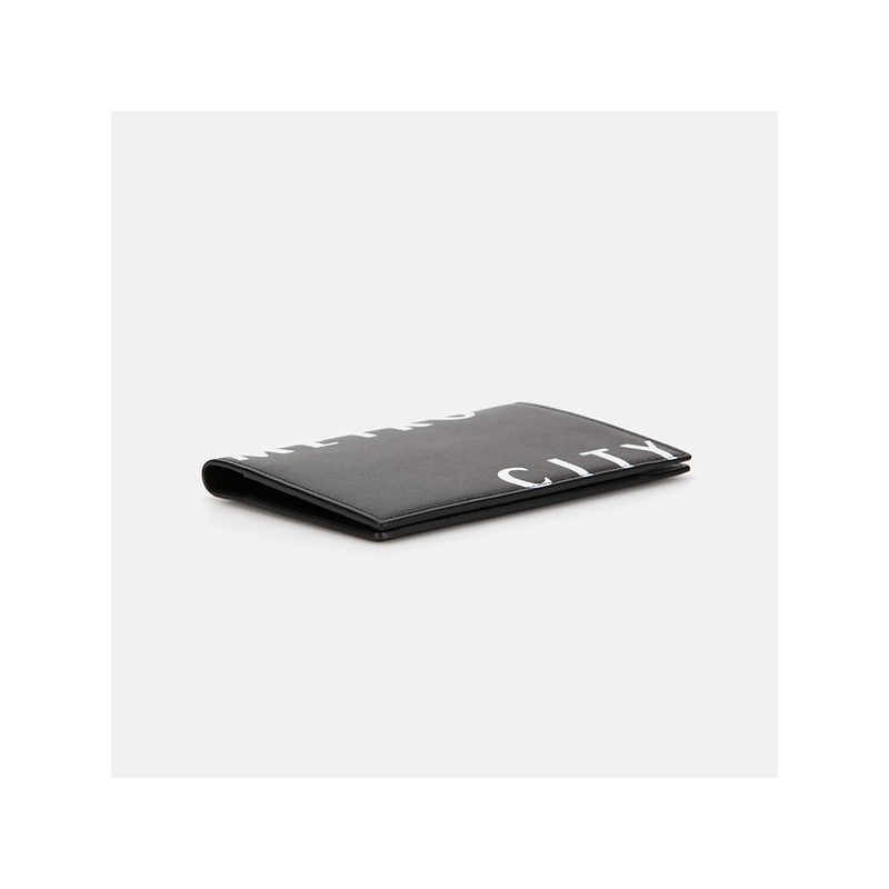 Metro City (광주신세계)여권지갑 M193NM1070Z (Gwangju Shinsegae) Passport Wallet M193NM1070Z