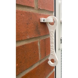 BI Fold Door Stay/Hook & Eye Latch Style Holder/Restraint White