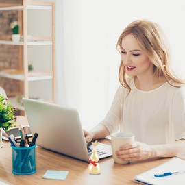 Leopacat Brass Gourd, Copper Lucky Gourd, Brass Wu Lou Gourd, Traditional Chinese Feng Shui Cucurbit Statue Gourd with Leaf Red Luck Strip Smooth Surface Open Cover Metal Wealth Hulu Ornament Bottle