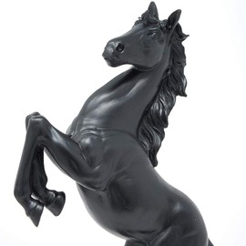 Lependor - Estatua de Resina de Caballo de pie, Escultura de Caballo de Lucha, para decoración del hogar, crianza, Estatua de Arte de Caballo, Escultura Decorativa, Escultura de Animal, Color Negro