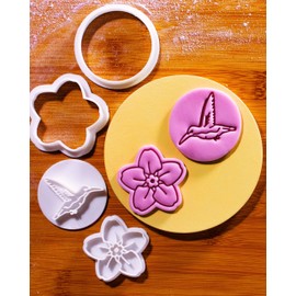 BAKERLOGY Hummingbird’s Kiss - Mini 2" Cookie Cutter & Stamp Set - Hummingbird & Forget-Me-Not Flower Design for Easter & Spring Cookies, Cupcakes & Fondant Decorations