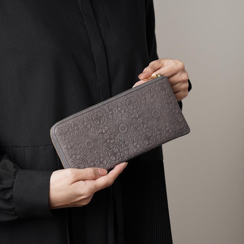 HIRAMEKI. Morris L-Shaped Zipper Long Wallet, Cowhide Leather, Embossed William