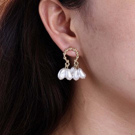 Inateannal Boho Pearl Dangle Earrings Gold Pearl Tassel Earrings Baroque Pearl Drop Earrings Pearl Chandelier Earrings Statement Geometric Pearl Earrings Jewelry for Women