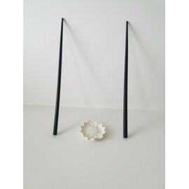 S&E Chopstick Set (with Small White Plates)