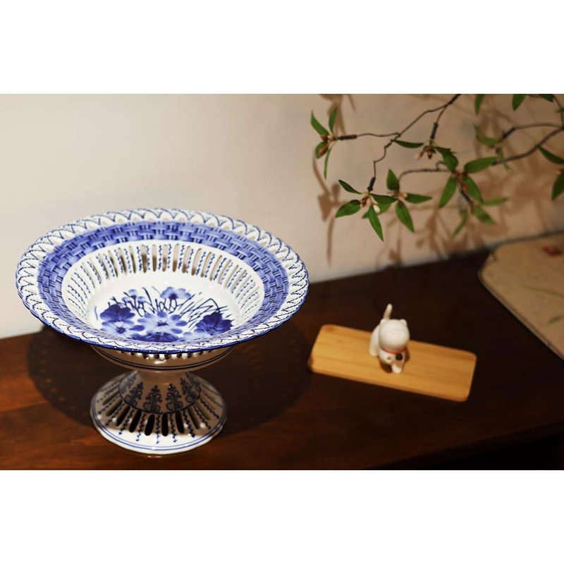 Aimusego Blue and White Party Tray, Ceramic Fruit Dispaly Bowl